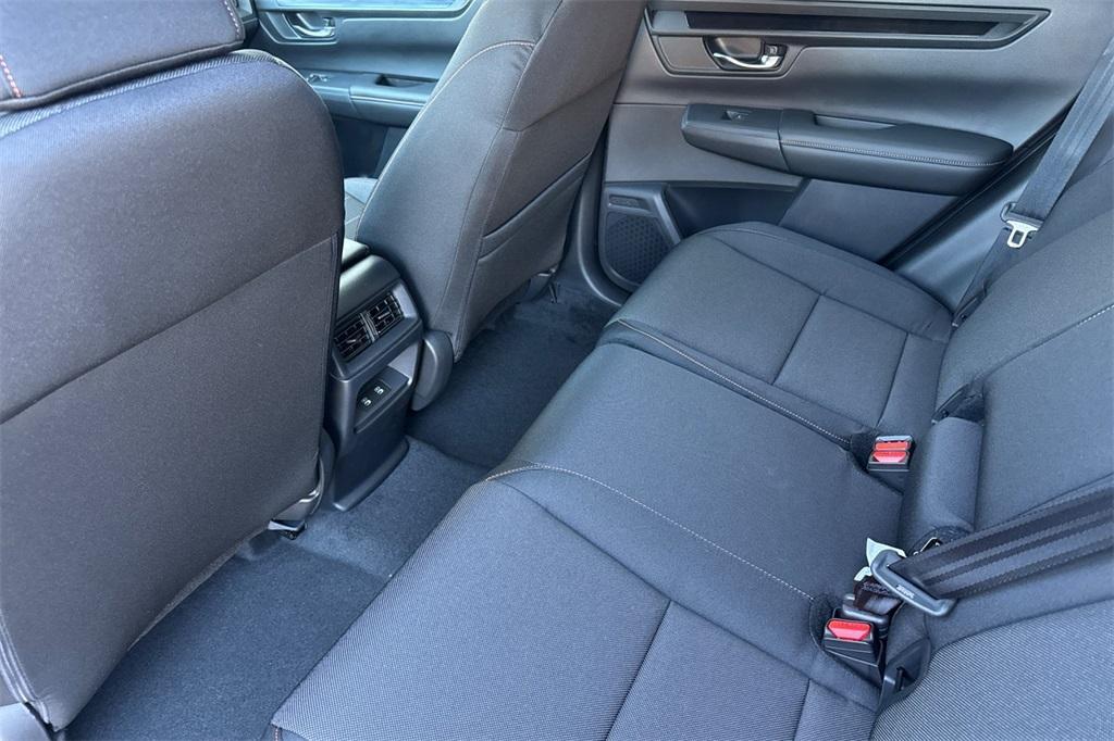 new 2026 Honda CR-V Hybrid car, priced at $38,525