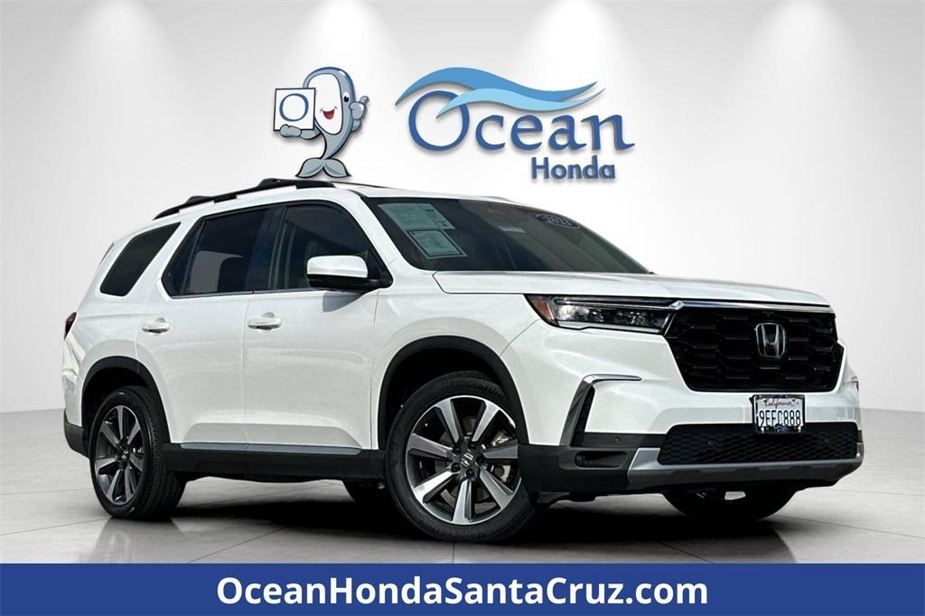 used 2023 Honda Pilot car, priced at $42,261