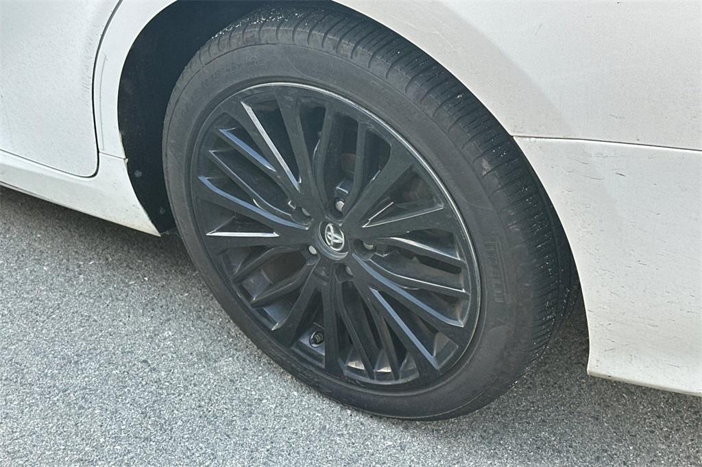used 2018 Toyota Camry car, priced at $21,499