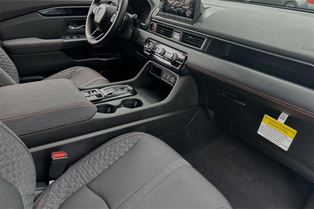 new 2025 Honda Pilot car