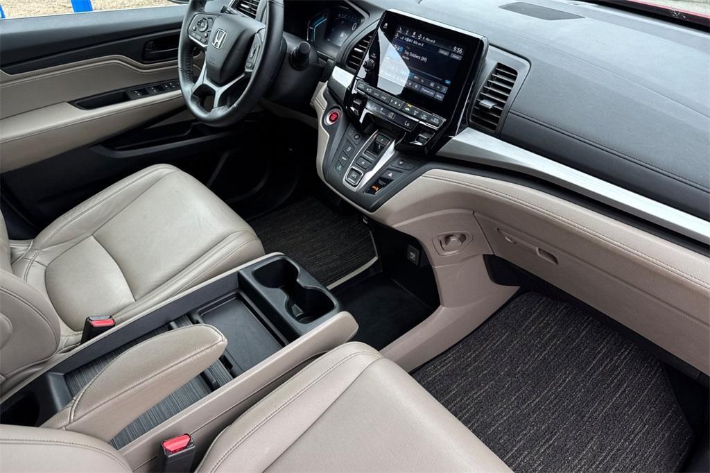 used 2023 Honda Odyssey car, priced at $34,987