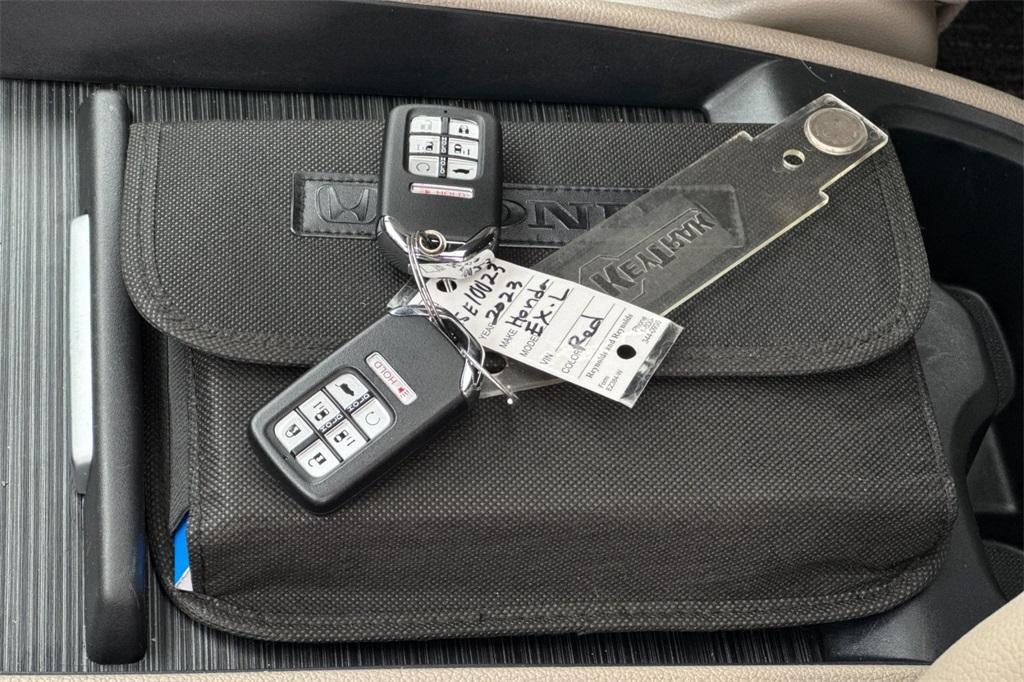 used 2023 Honda Odyssey car, priced at $34,987