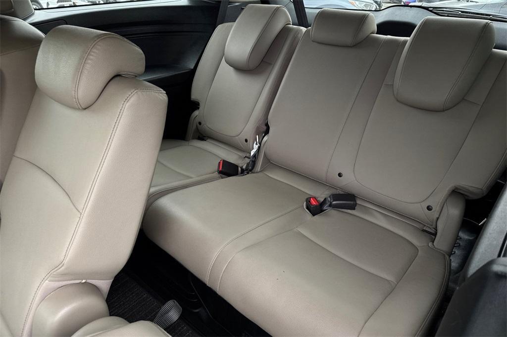 used 2023 Honda Odyssey car, priced at $34,987
