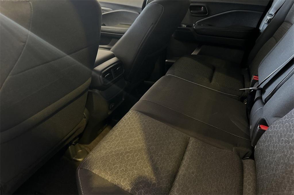 new 2025 Honda Ridgeline car, priced at $40,605