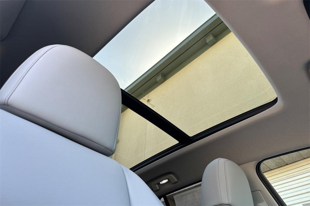 new 2025 Honda Prologue car, priced at $56,605