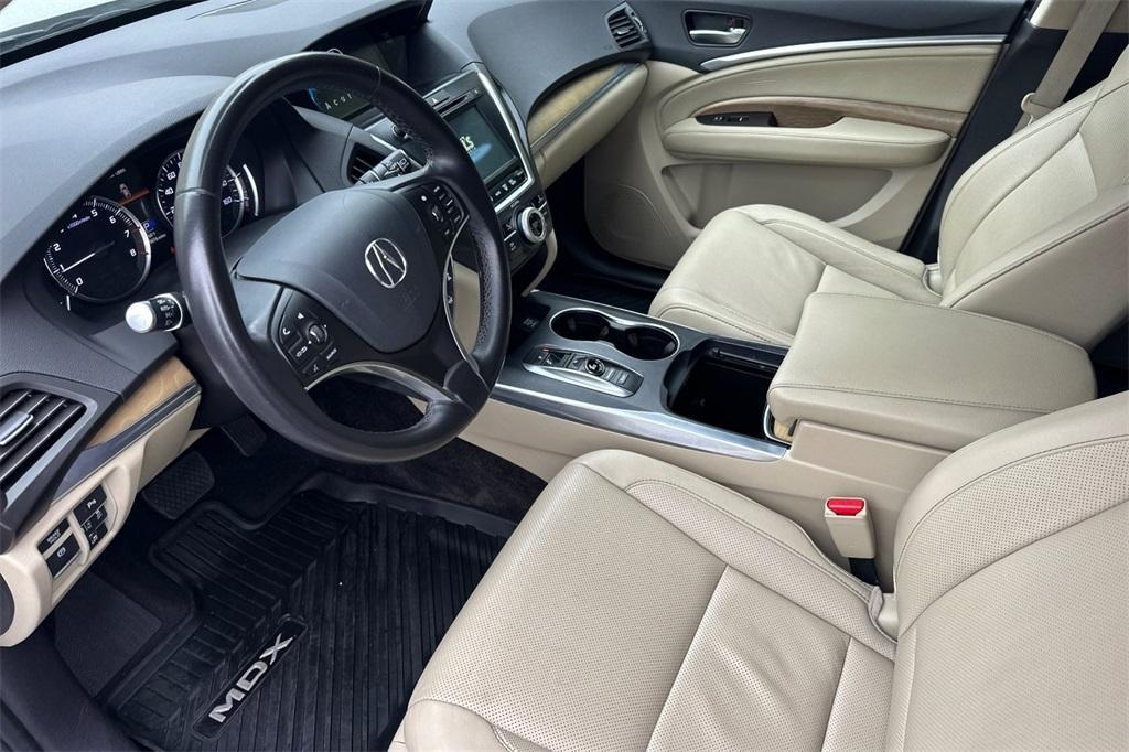 used 2020 Acura MDX car, priced at $27,890