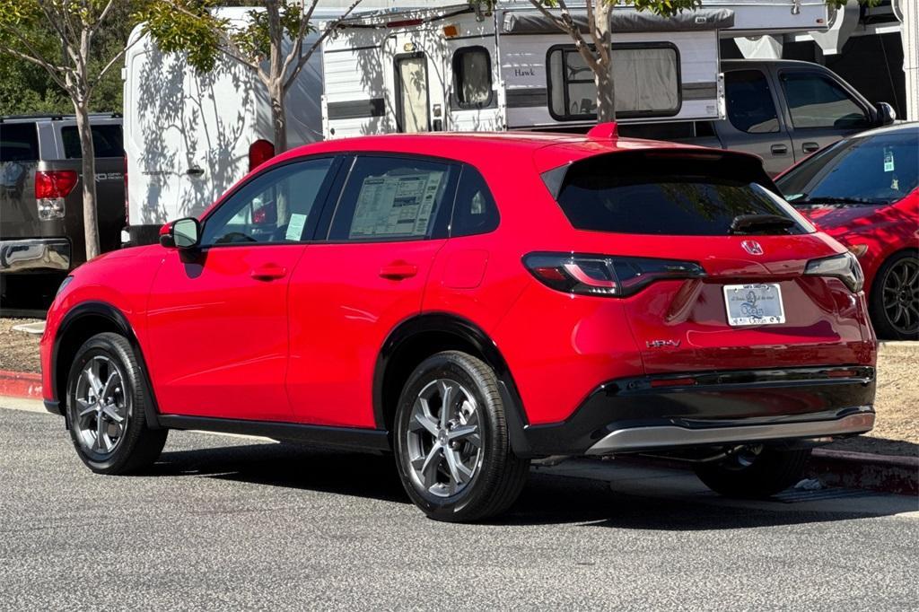 new 2025 Honda HR-V car, priced at $32,395