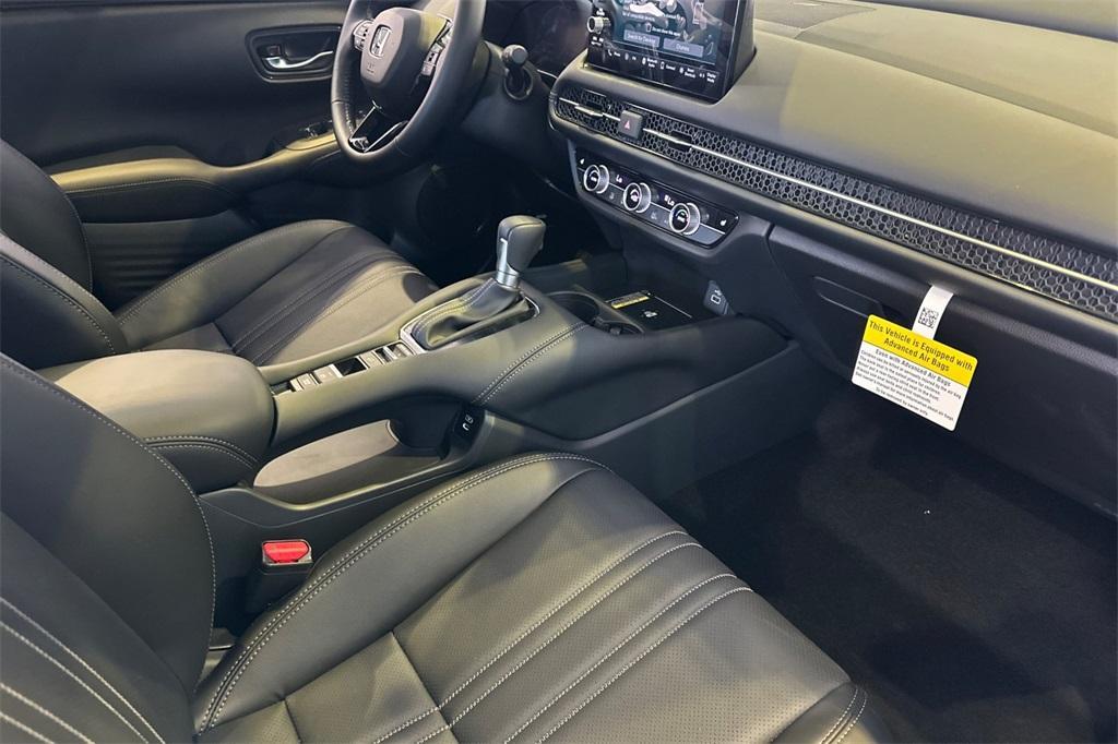 new 2025 Honda HR-V car, priced at $32,395