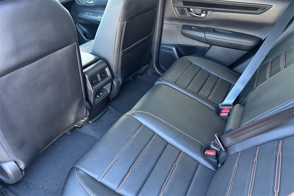 new 2026 Honda CR-V Hybrid car, priced at $40,575