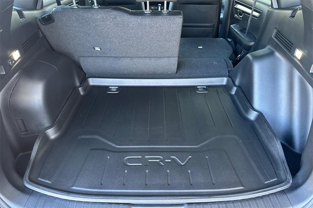 new 2026 Honda CR-V Hybrid car, priced at $40,575