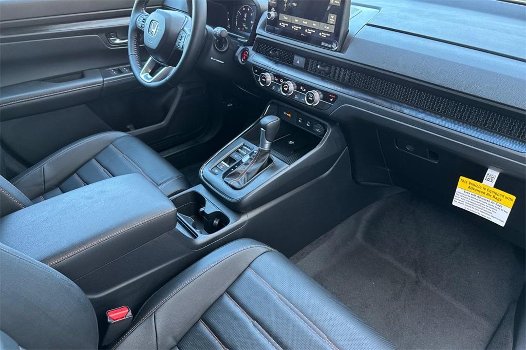 new 2026 Honda CR-V Hybrid car, priced at $40,575