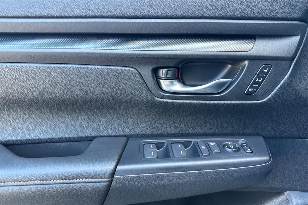 new 2026 Honda CR-V Hybrid car, priced at $40,575
