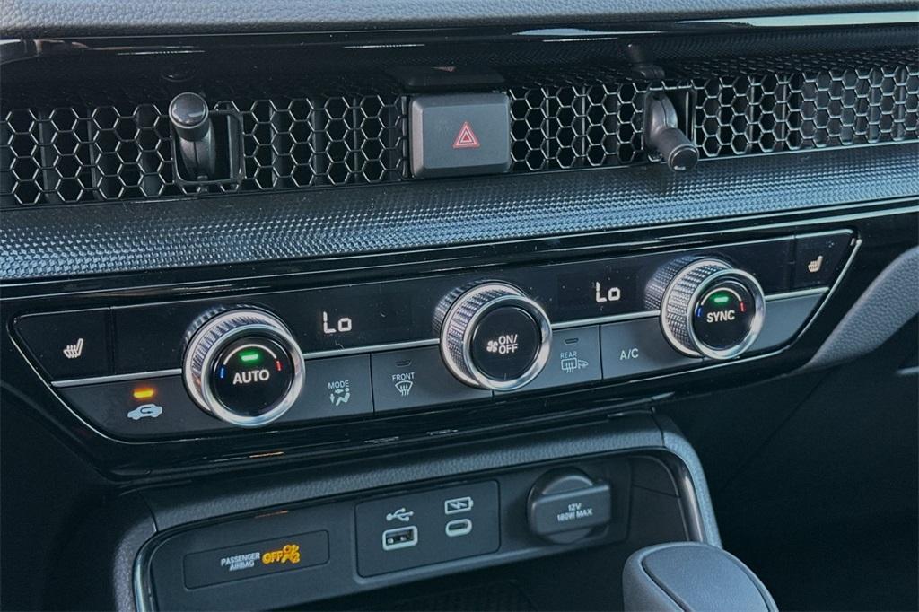 new 2025 Honda CR-V Hybrid car