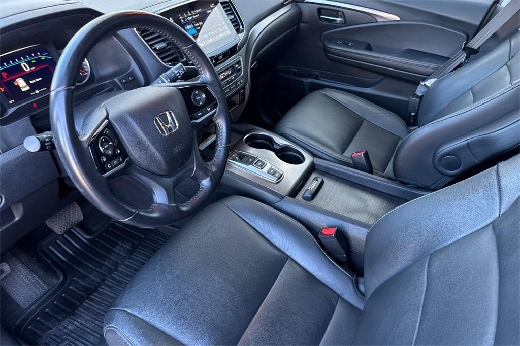 used 2021 Honda Pilot car, priced at $29,630