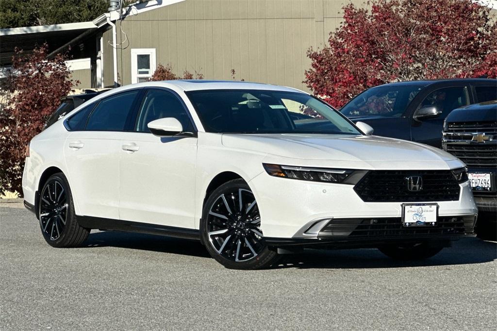 new 2025 Honda Accord Hybrid car, priced at $40,905