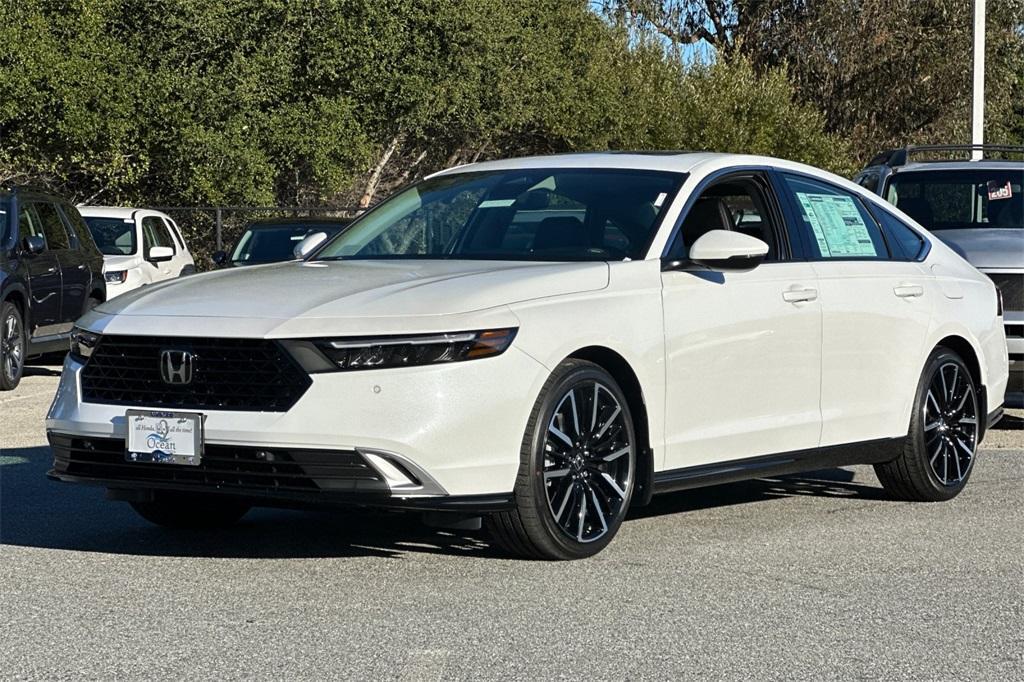 new 2025 Honda Accord Hybrid car, priced at $40,905