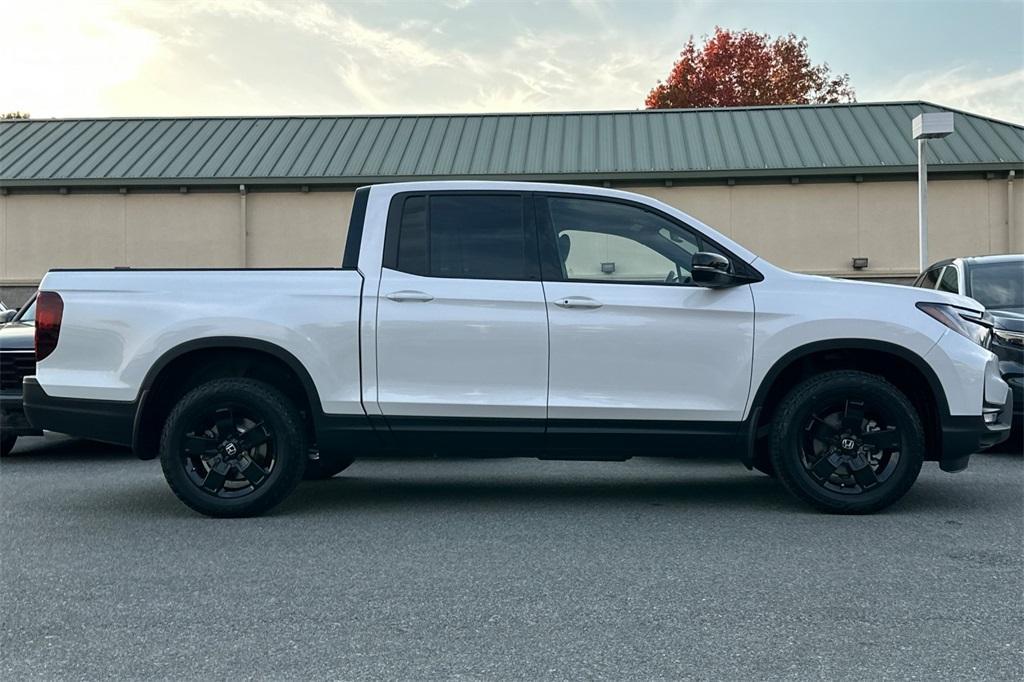 new 2025 Honda Ridgeline car, priced at $48,600