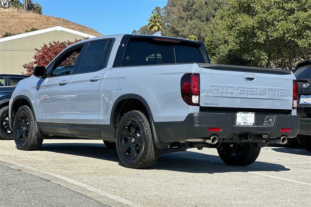 new 2025 Honda Ridgeline car, priced at $48,600