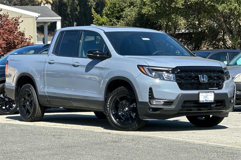 new 2025 Honda Ridgeline car, priced at $48,600