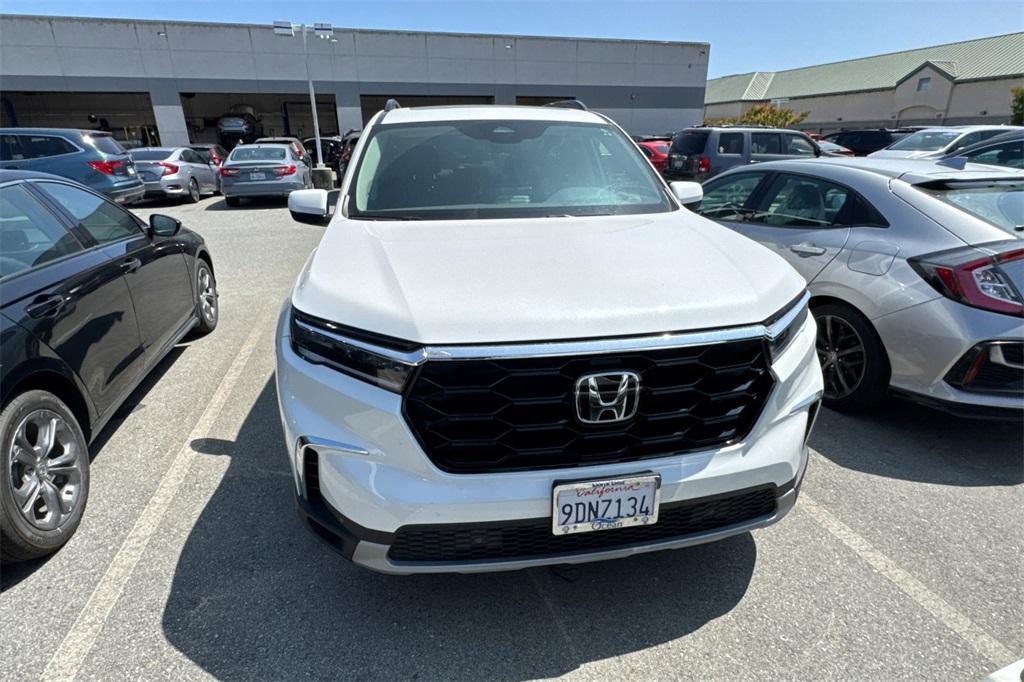used 2025 Honda Pilot car, priced at $44,875