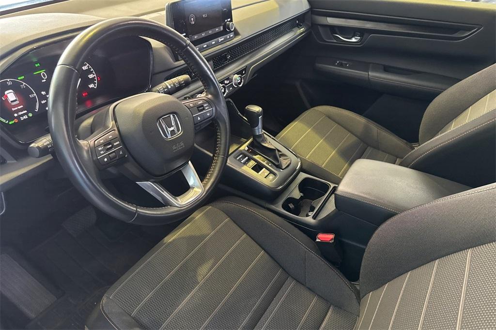 used 2025 Honda CR-V Hybrid car, priced at $26,998