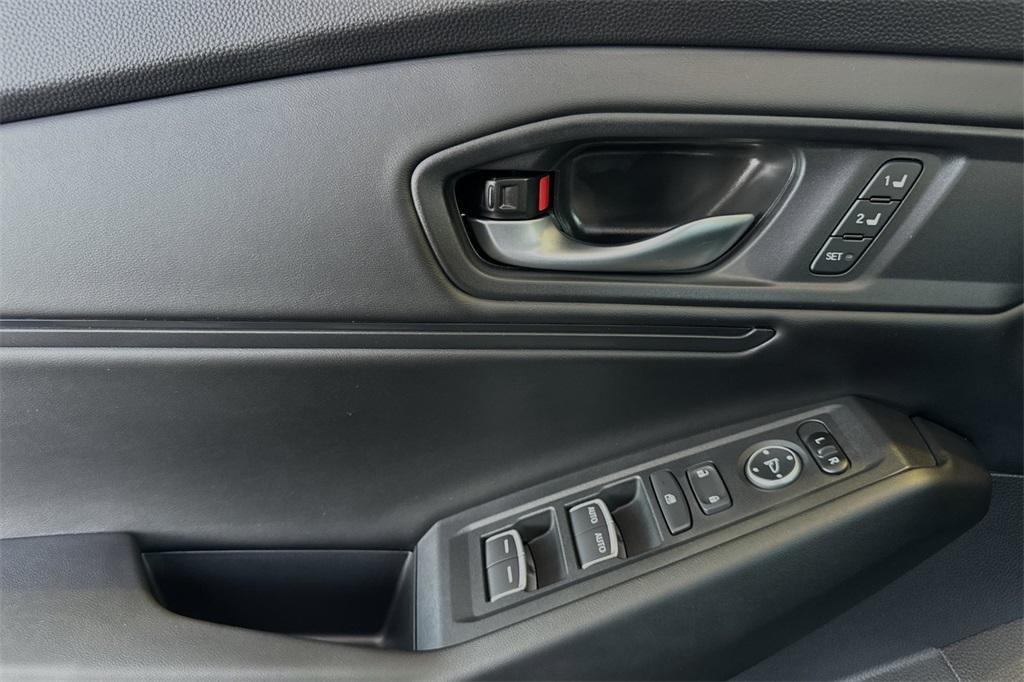 new 2025 Honda Accord Hybrid car, priced at $36,545