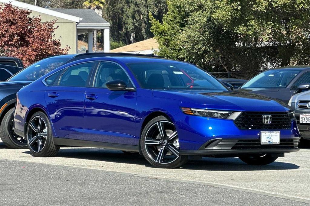 new 2025 Honda Accord Hybrid car, priced at $35,205