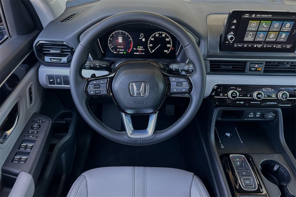 new 2025 Honda Pilot car, priced at $47,505