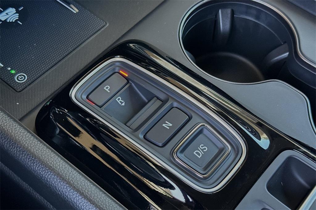 new 2025 Honda Pilot car, priced at $47,505