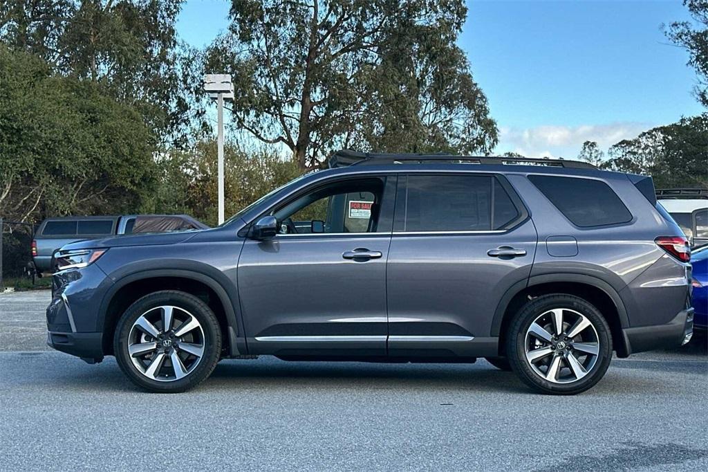 new 2025 Honda Pilot car