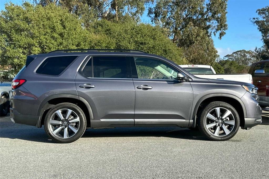 new 2025 Honda Pilot car