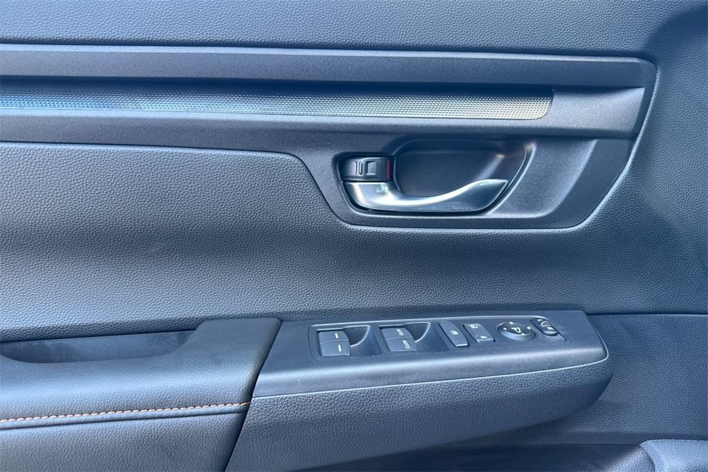 new 2026 Honda CR-V Hybrid car, priced at $37,025