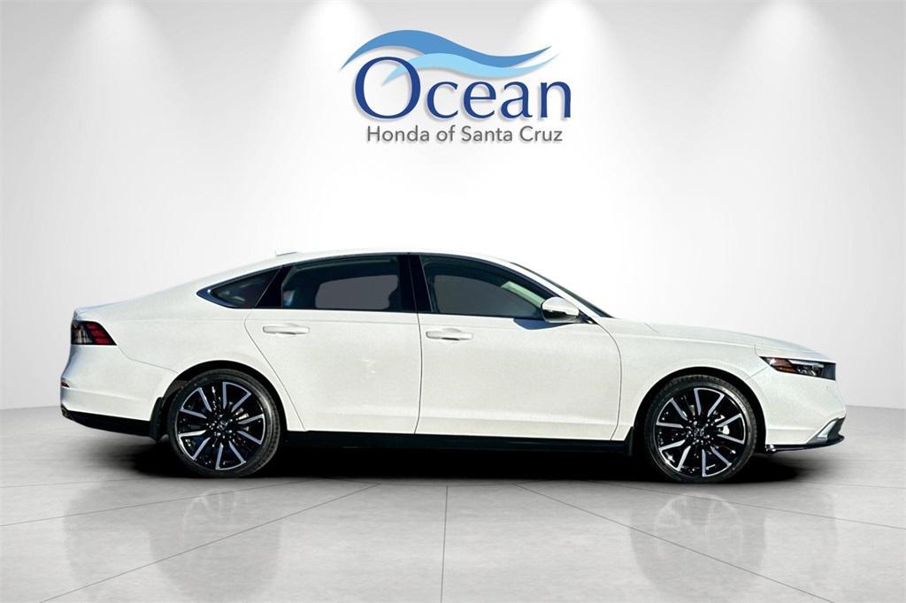 new 2025 Honda Accord Hybrid car, priced at $40,905