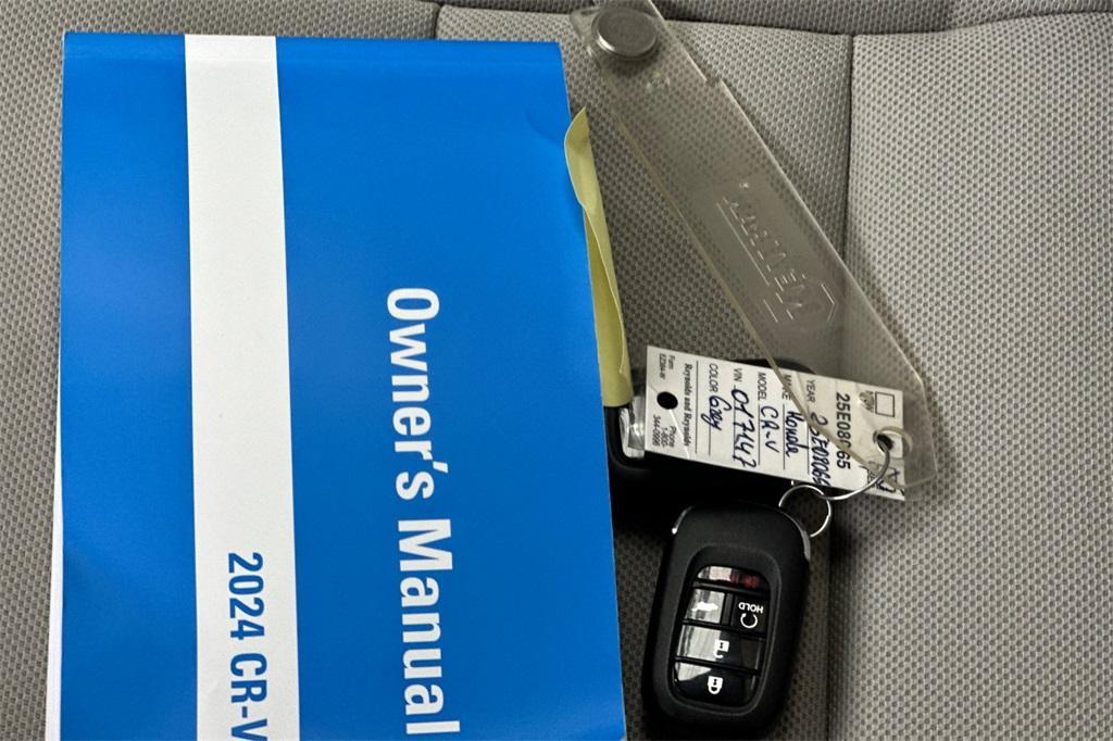 used 2024 Honda CR-V car, priced at $30,298