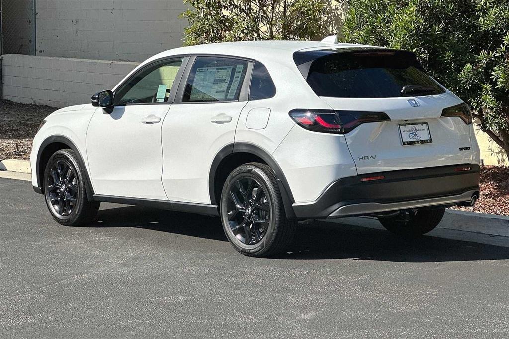 new 2024 Honda HR-V car