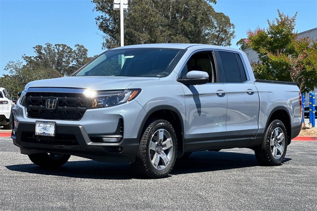 new 2024 Honda Ridgeline car, priced at $46,095