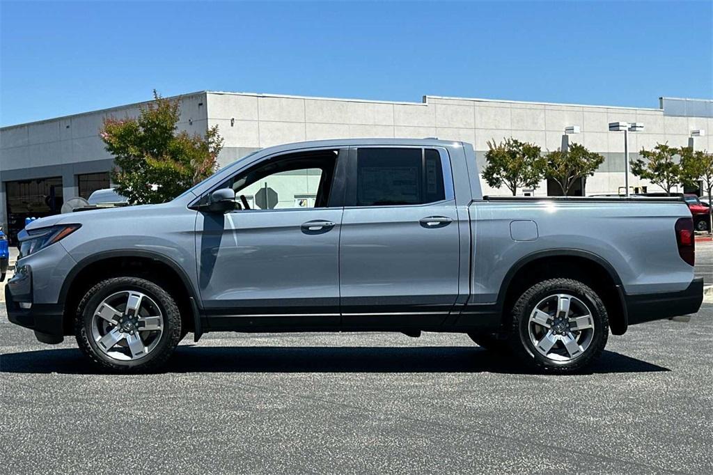 new 2024 Honda Ridgeline car, priced at $46,095