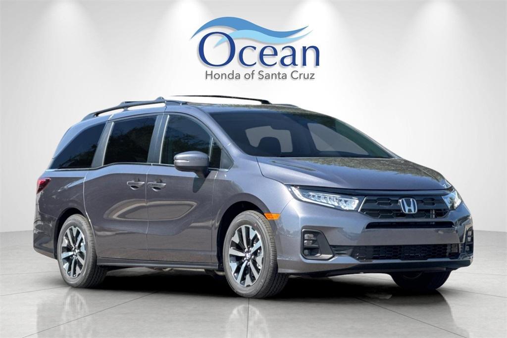 new 2026 Honda Odyssey car, priced at $44,290