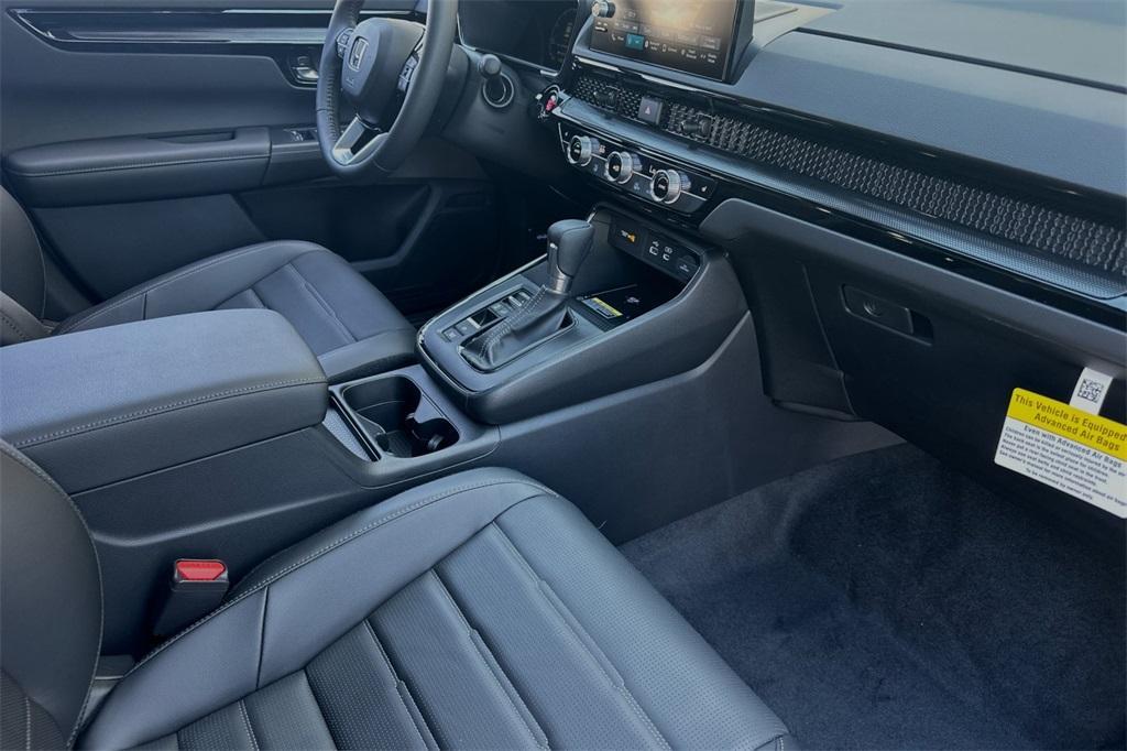 new 2025 Honda CR-V car, priced at $37,895