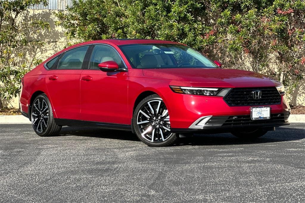 new 2025 Honda Accord Hybrid car, priced at $40,905