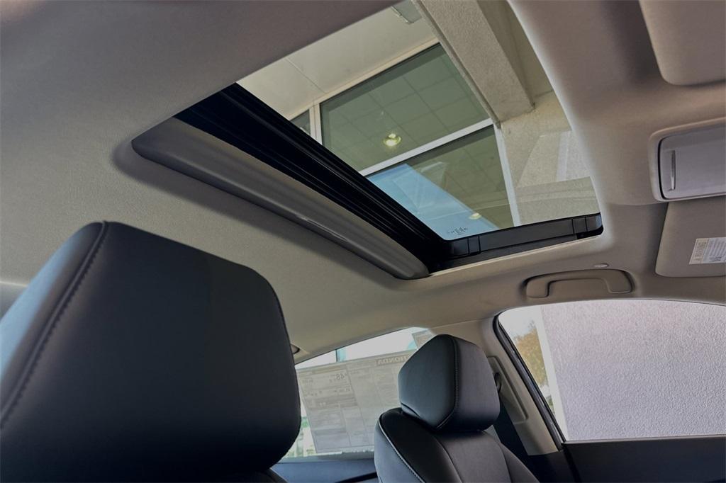 new 2025 Honda Accord Hybrid car, priced at $36,135