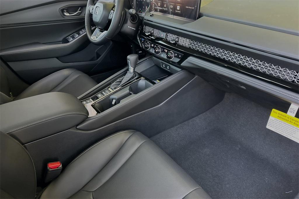 new 2025 Honda Accord Hybrid car, priced at $40,950