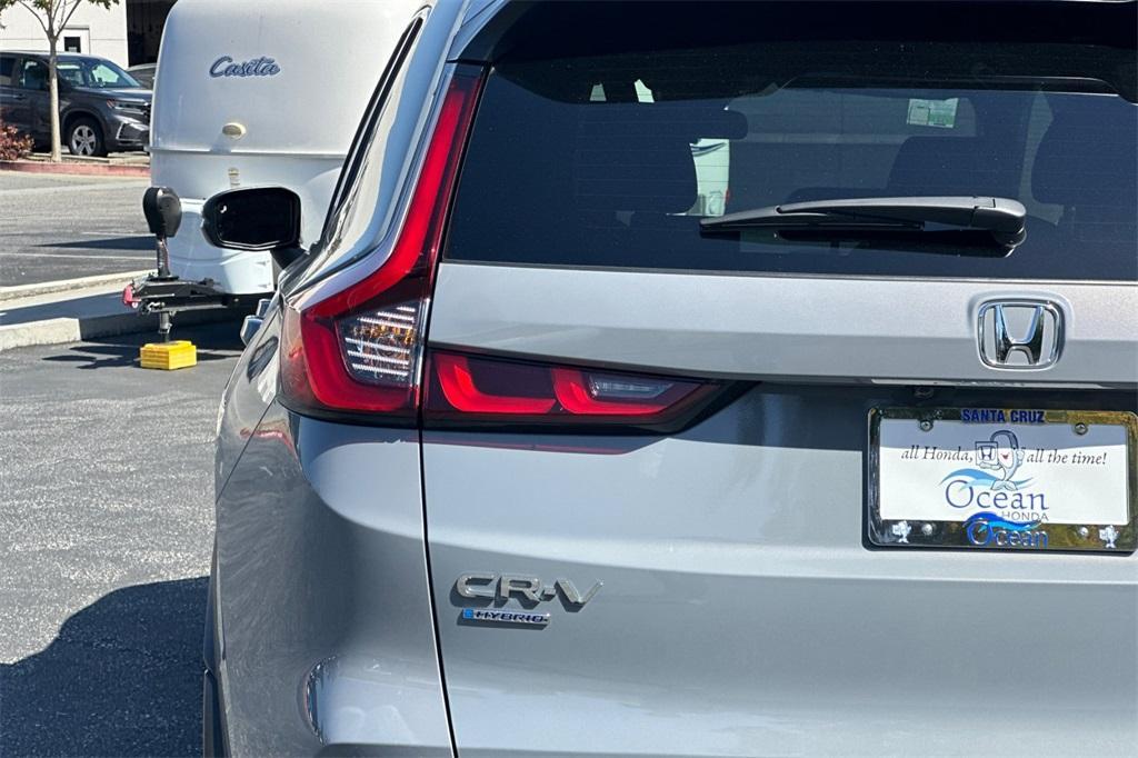 new 2025 Honda CR-V Hybrid car