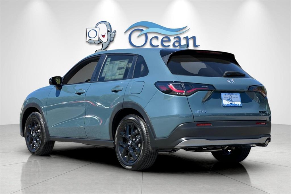 new 2025 Honda HR-V car