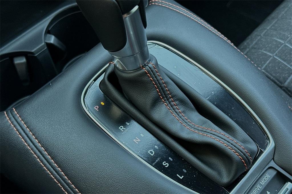 new 2025 Honda HR-V car