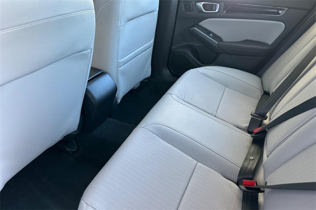 new 2025 Honda Civic Hybrid car, priced at $33,100
