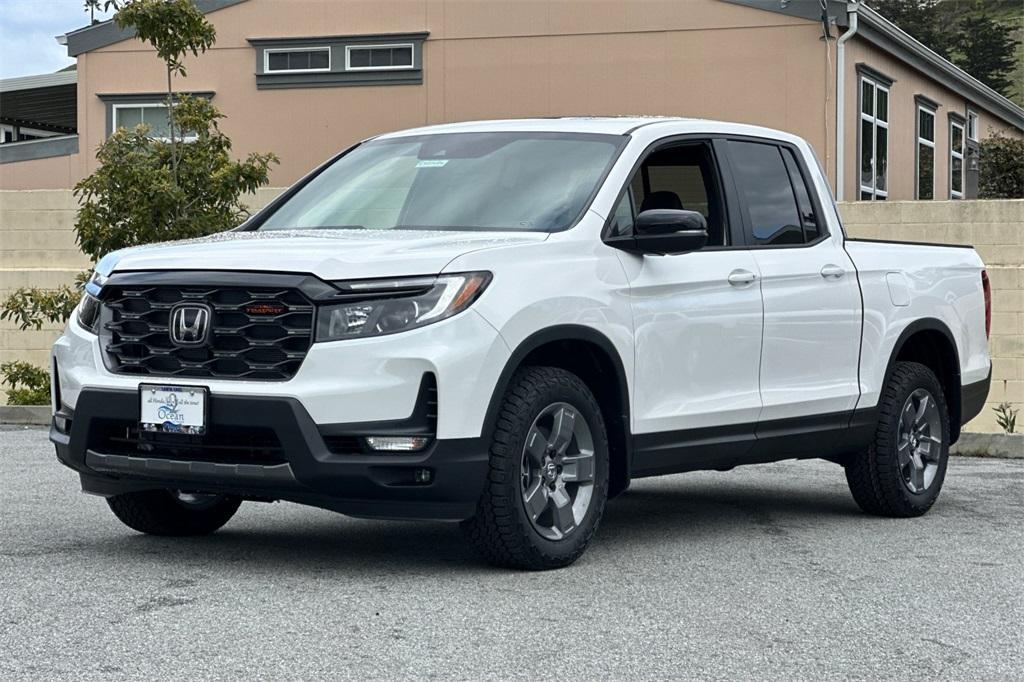 new 2025 Honda Ridgeline car, priced at $47,585