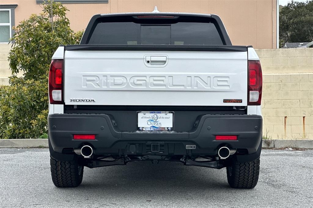new 2025 Honda Ridgeline car, priced at $47,585