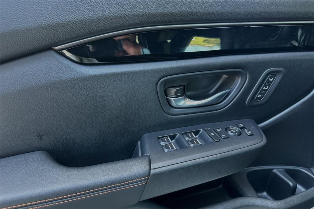 new 2025 Honda Pilot car, priced at $51,350