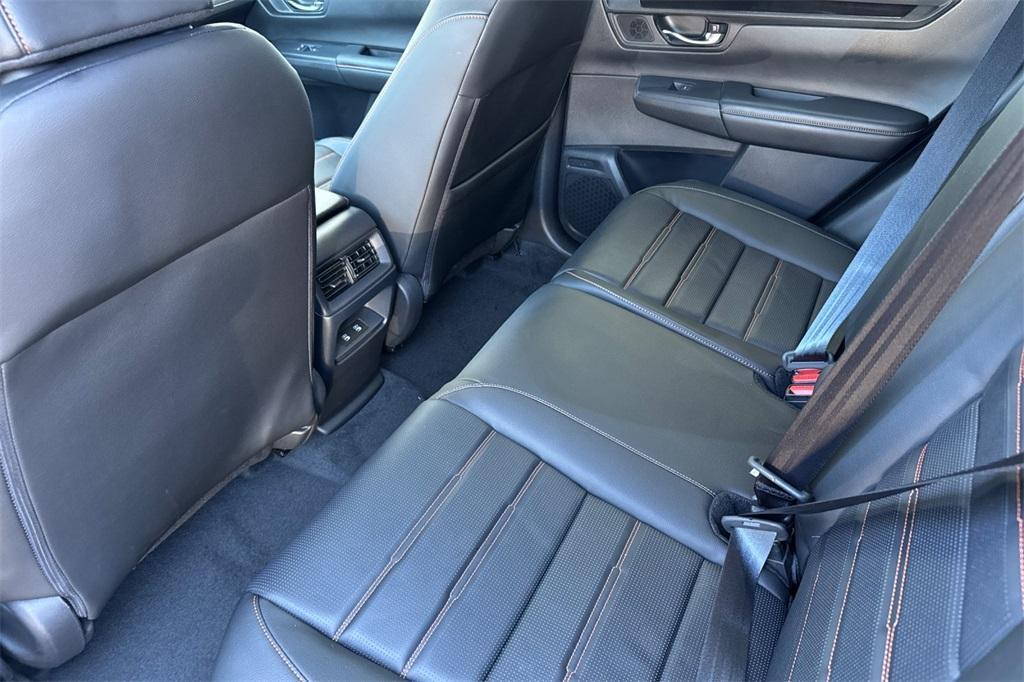 new 2026 Honda CR-V Hybrid car, priced at $40,120